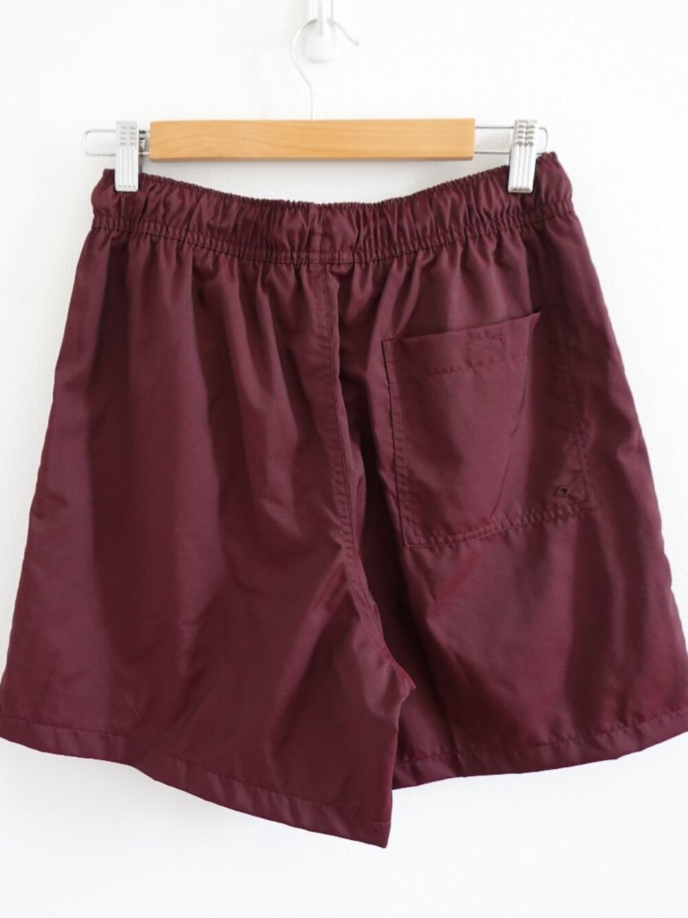Nike Club Woven Flow Shorts - Burgundy - Picture 4 of 5